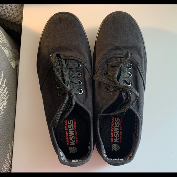 ✨3 for $25✨ K-Swiss sneakers - Picture 2 of 5